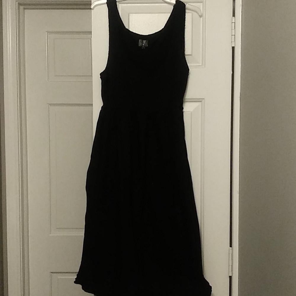 👗 Converse black dress